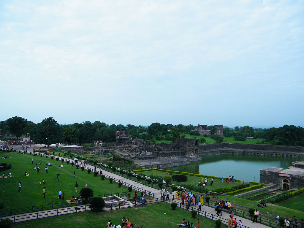 Mandu Monsoon